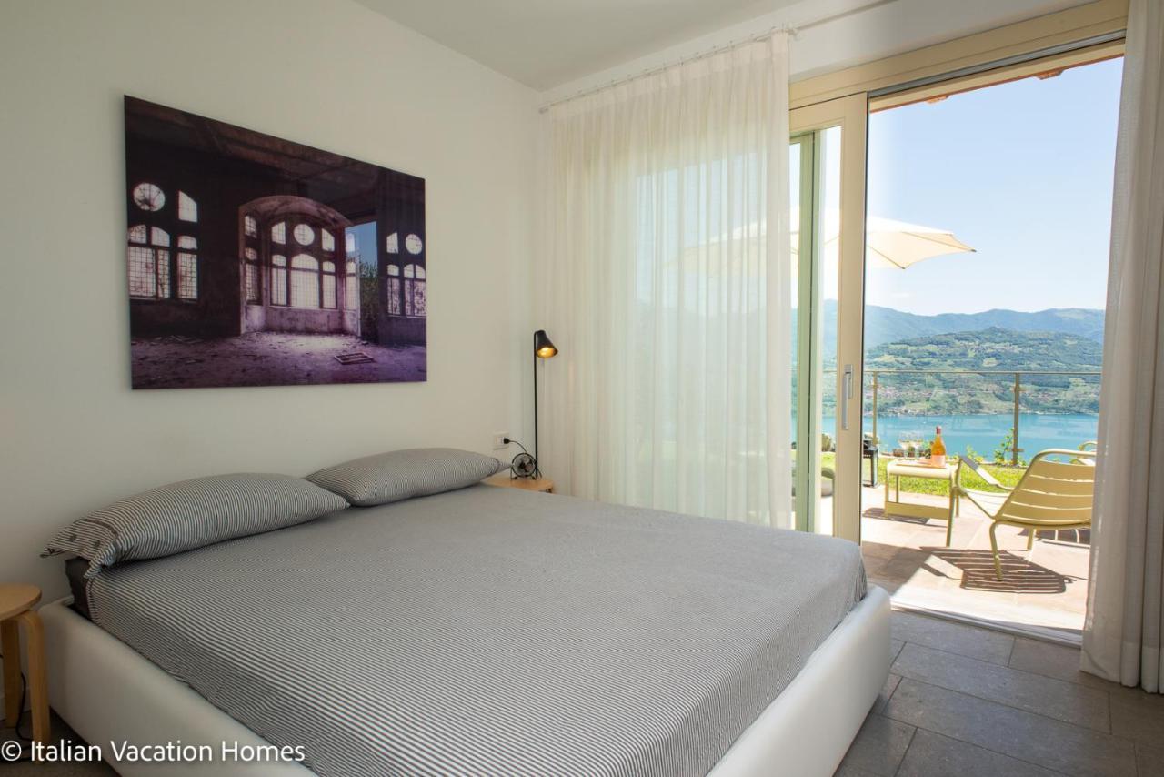 Italian Vacation Homes - Panoramic Villa Parzanica Eksteriør billede