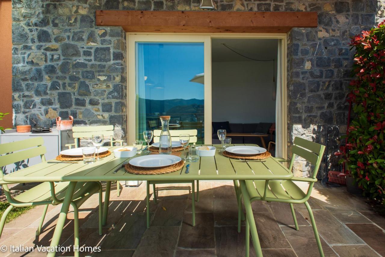 Italian Vacation Homes - Panoramic Villa Parzanica Eksteriør billede