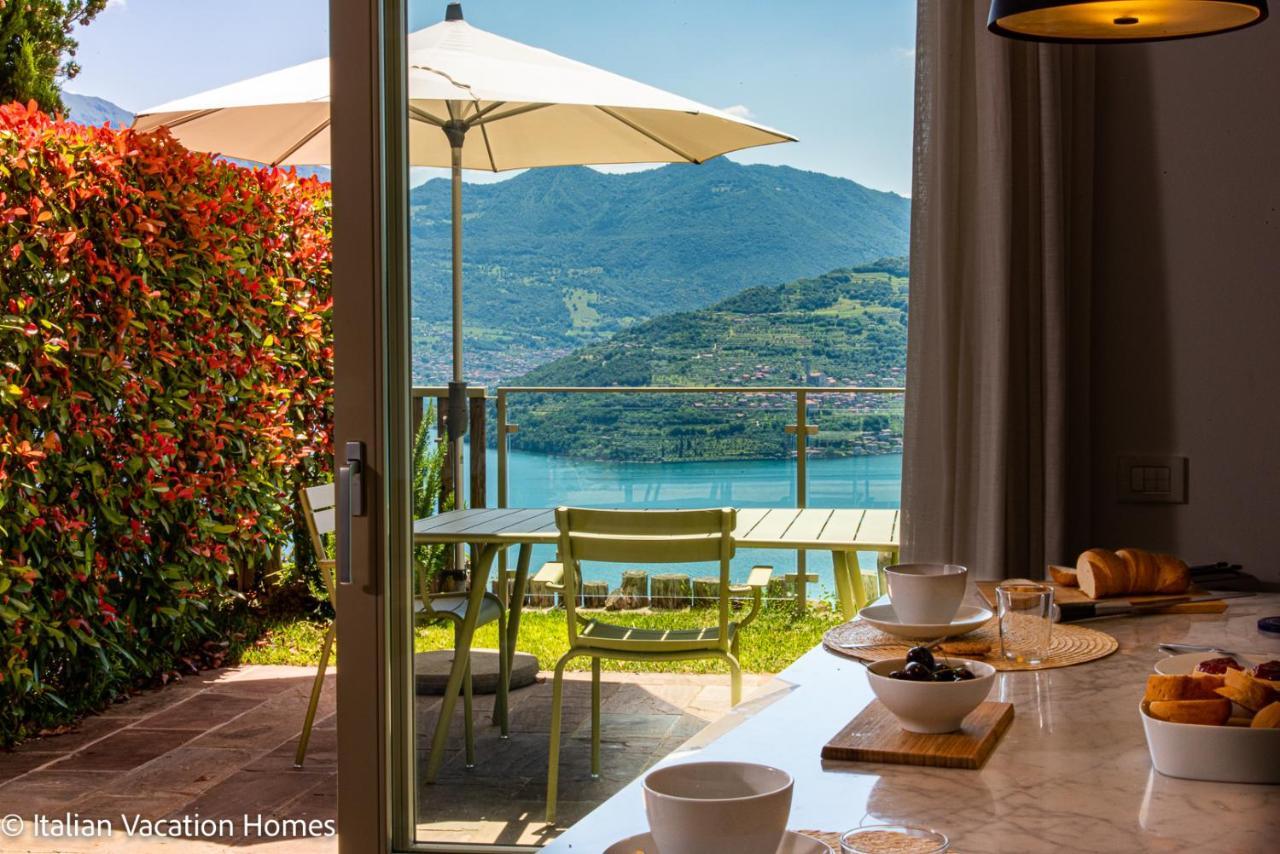 Italian Vacation Homes - Panoramic Villa Parzanica Eksteriør billede