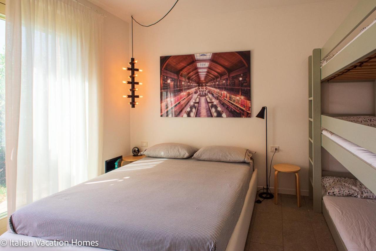 Italian Vacation Homes - Panoramic Villa Parzanica Eksteriør billede
